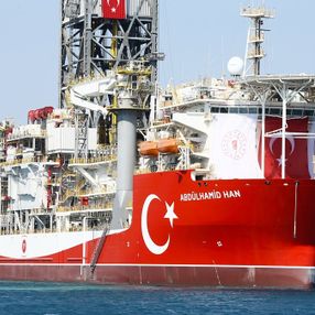 Yörükler-1 kuyusuna uğurlanan Abdülhamid Han gemisi dünya basınında