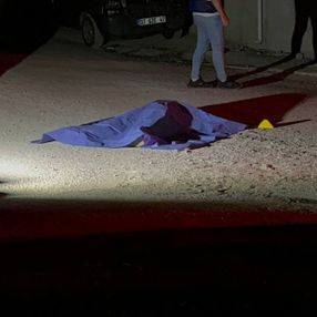 Antalya'da boşanma aşamasında olduğu eşini öldürdü