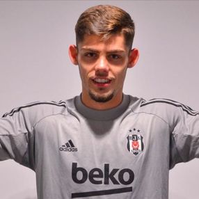 AEK, Francisco Montero'nun peşinde