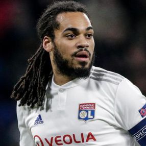Denayer, Al Nasr ile anlaştı