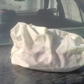 Konya’da yeni doğmuş bebeği arabanın bagajının üstüne bıraktılar