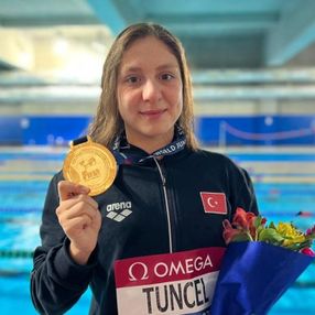 Merve Tuncel'den üçüncü altın madalya