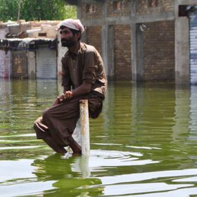 Pakistan'daki sel felaketinde ölü sayısı 1355'e çıktı