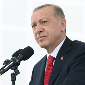 Alman gazetesi, Cumhurbaşkanı Erdoğan'ın yeniden adaylığını sorguladı