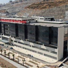 İzmir Şehir Hastanesi çalışmalarında sona yaklaşıldı