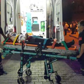 Karabük'te sokak köpekleri yine kazaya neden oldu