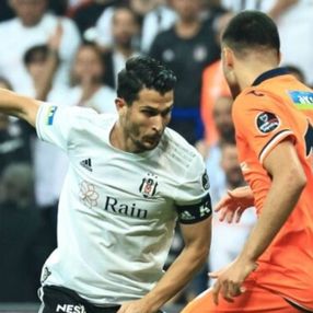 Necip Uysal'dan hata için özür açıklaması