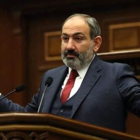 Nikol Paşinyan: Barış ve güvenliği sağlayacak her karara imza atarım