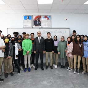 Konya Büyükşehir Belediyesi'nden, liseli gençlere tarih gezisi