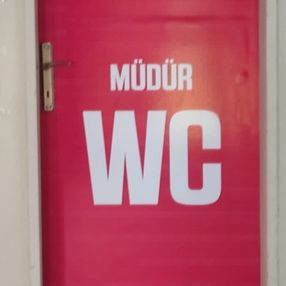 Düzce'de, okul müdürünün kendine özel tuvalet yaptırdığı iddia edildi