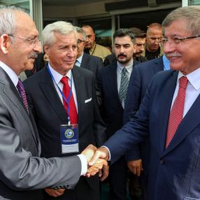 Kılıçdaroğlu ve Davutoğlu'ndan altılı masa açıklaması