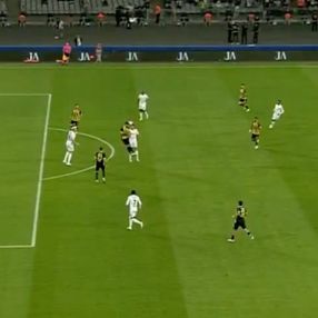 Beşiktaş'ın golünden önce ofsayt tartışması