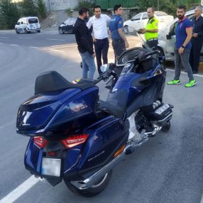 Acun Ilıcalı trafik kazası geçirdi