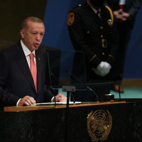 Cumhurbaşkanı Erdoğan: Yunanistan Ege'yi bir mülteci mezarlığına çevirmektedir