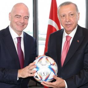 Erdoğan, FIFA Başkanı Infantino ile görüştü