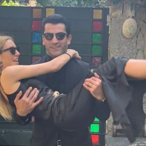 Kenan İmirzalıoğlu'ndan eşine övgü: Annelik ona çok yakıştı
