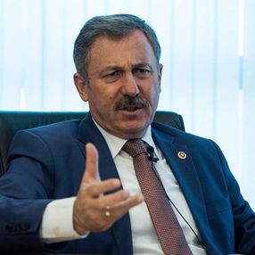 İyi Parti ile Gelecek Partisi arasında başbakanlık kavgası