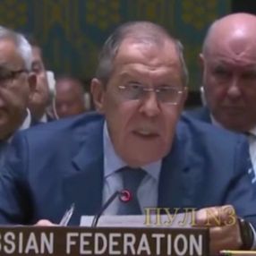 Sergey Lavrov'dan Zelenski'ye: O... çocuğu ama bizim o... çocuğumuz