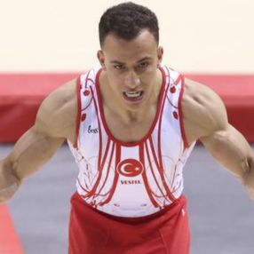 Adem Asil'den Artistik Cimnastik Dünya Challenge Kupası'nda ikinci altın madalya