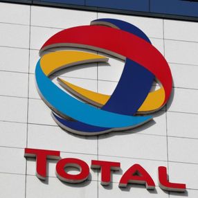 Fransa'da Total çalışanlarına grev çağrısı yapıldı