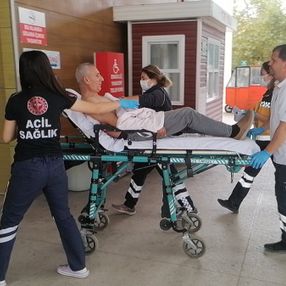 Bursa’da dedikodu kavgasında arkadaşını bıçakladı