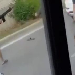 Adana’da yol verme kavgasında otomatik tüfekle ateş açtılar