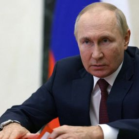 Putin kararnameyi imzaladı: Herson ve Zaporijya'nın bağımsızlıklarını tanıdı