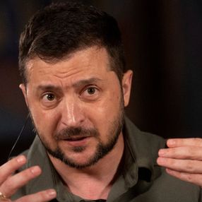 Vladimir Zelensky, askere çağrılan Rusları uyardı