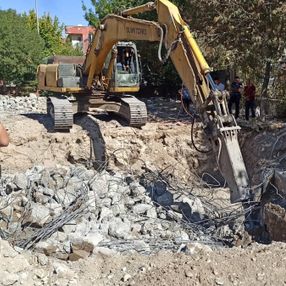 Kahramanmaraş'ta okul temeline altın gömüldü iddiası