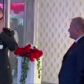 Tokat'ta Vali'nin elini sıkmayan subaylar görevden alındı