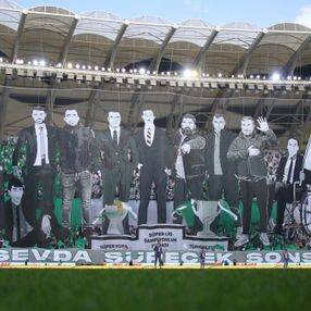Konyaspor'dan 3 boyutlu koreografi