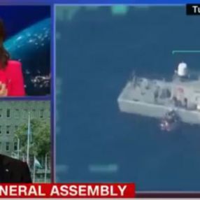 CNN, Kiryakos Miçotakis konuşurken geri itilen göçmenleri gösterdi