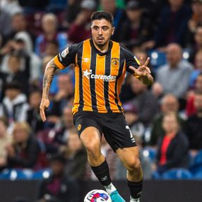 Hull City taraftarı Ozan Tufan'a tepkili