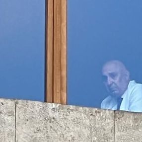 Cumhurbaşkanı Erdoğan'ı camdan izleyen CHP'li: Engin Özkoç