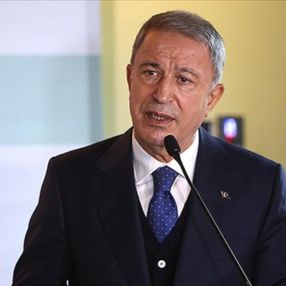 Hulusi Akar'dan Yunanistan'a: Geri adım atmak yok