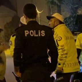 Bursa'da evrak eksiği olan şahıs polis ekiplerini tehdit etti