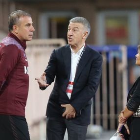 Ahmet Ağaoğlu, Trabzonspor'un antrenmanını izledi