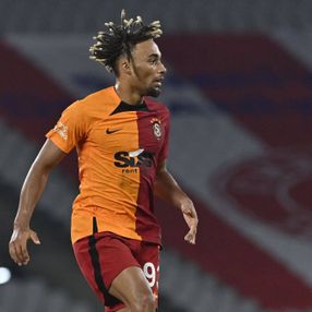 Galatasaray'da imza sırası Sacha Boey'de