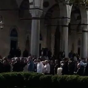 Ahmet Davutoğlu Amasya’da cuma çıkışı yuhalandı