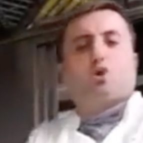 10 bin TL'ye Etiler'de bulaşıkçı bulamayınca isyan etti