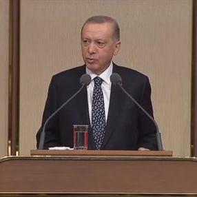 Cumhurbaşkanı Erdoğan: Başöğretmenlik sınavında 66 bin 422 öğretmenimiz başarılı oldu