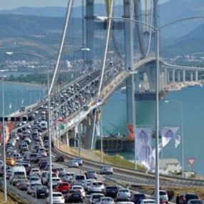 Köprü geçiş ücretlerine yüzde 14 zam