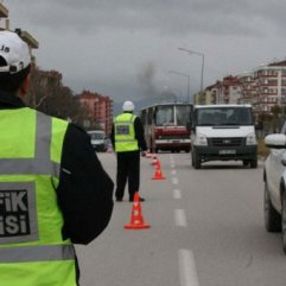 Türkiye genelinde radarla hız denetimi: 19 bin 836 ihlal