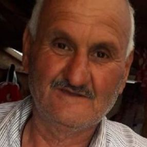 Tacizcisini öldüren kadın, oğullarıyla gözaltına alındı