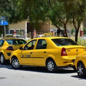 İzmir'de mahkeme taksilere kamera zorunluluğunu iptal etti