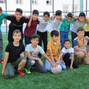 Yozgatlı miniklerin halı saha hayali gerçekleşti