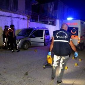 Adana'da güvenlik görevlisine silahlı saldırı