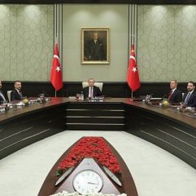 YAŞ toplantısında komuta kademesi ele alınacak