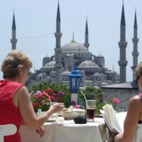 Turistlerin ilk 6 ay harcaması