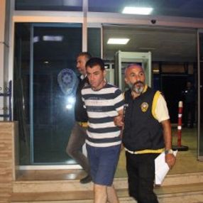 İş yeri sahibinden altın çalan zanlıya: Köpek yapmaz bunu